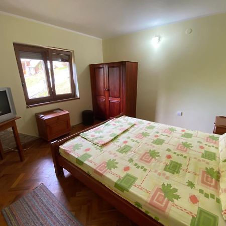 Hotel Konaci Nikola Banja Vrujci à Gornja Toplica Extérieur photo