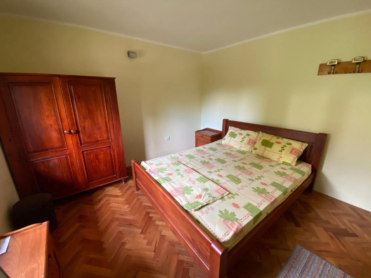 Hotel Konaci Nikola Banja Vrujci à Gornja Toplica Extérieur photo