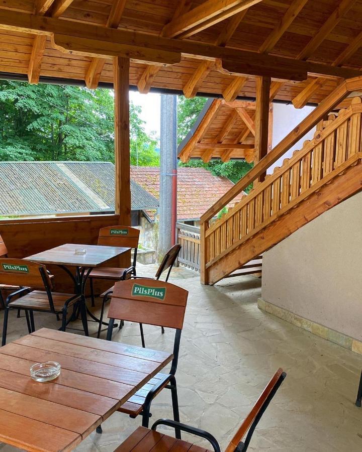 Hotel Konaci Nikola Banja Vrujci à Gornja Toplica Extérieur photo